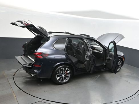 Certified 2026 BMW X5 xDrive50e w/ M Sport Package AWD/4WD image 41