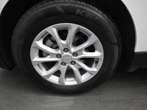 Used 2021 Chevrolet Equinox LT image 11