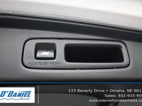 Used 2024 Honda CR-V EX-L image 39