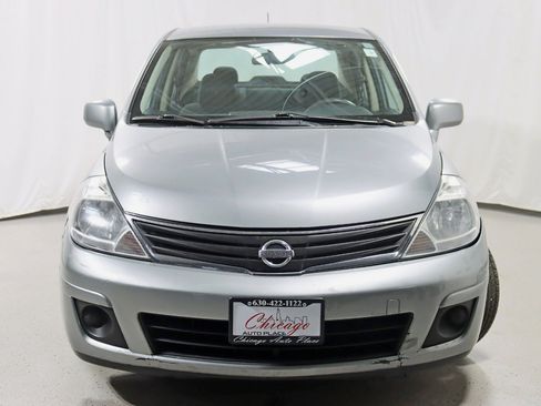 Used 2011 Nissan Versa 1.8 S FWD image 8