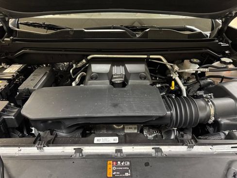 Used 2025 GMC Canyon AT4 w/ AT4 Premium Package AWD/4WD image 26