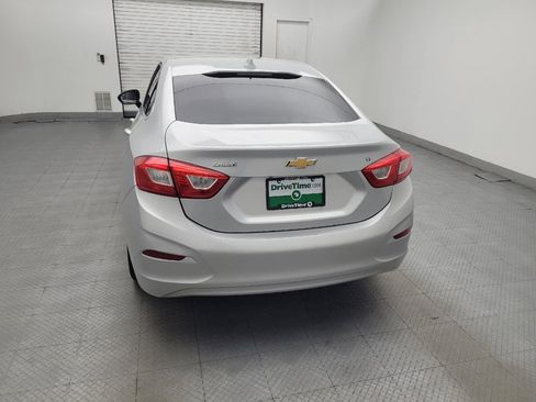 Used 2016 Chevrolet Cruze LT FWD image 6