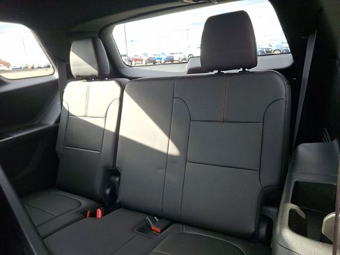 Certified 2023 Chevrolet Traverse RS image 10