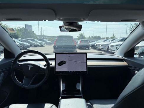 Used 2019 Tesla Model 3 Standard Range Plus RWD image 11