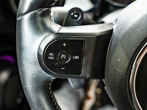 Used 2024 MINI Cooper S w/ Signature Upholstery Package FWD image 26