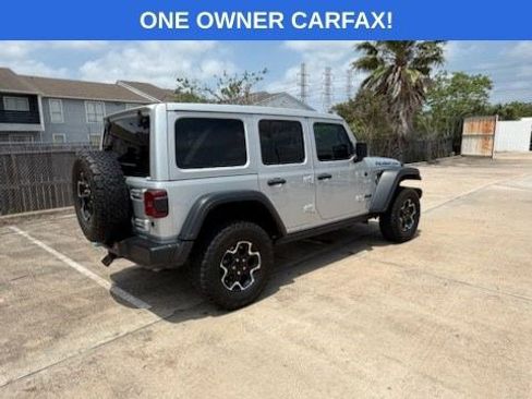 Used 2023 Jeep Wrangler Unlimited Rubicon 4xe w/ Cold Weather Group AWD/4WD image 3