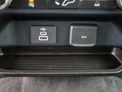 Used 2023 Ford F350 XLT image 23