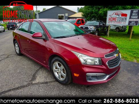 Used 2016 Chevrolet Cruze LT FWD image 1