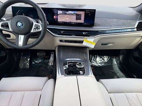 New 2026 BMW X5 xDrive50e w/ Executive Package image 19