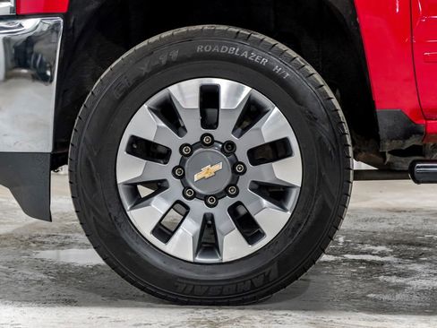 Used 2018 Chevrolet Silverado 2500 LT w/ LT Fleet Convenience Package AWD/4WD image 57