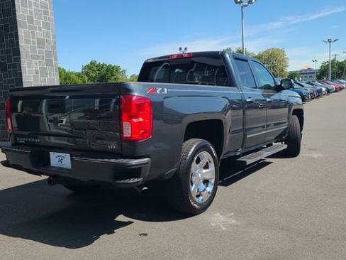 Used 2018 Chevrolet Silverado 1500 LTZ Z71 AWD/4WD image 9
