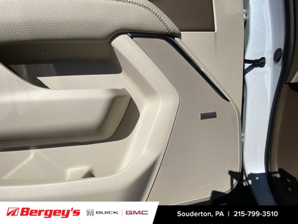 Certified 2026 GMC Yukon Denali w/ Sun & Power Step Package AWD/4WD image 27