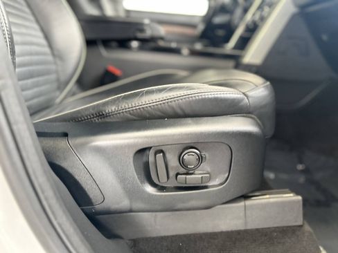 Used 2019 Land Rover Discovery HSE Luxury AWD/4WD image 61