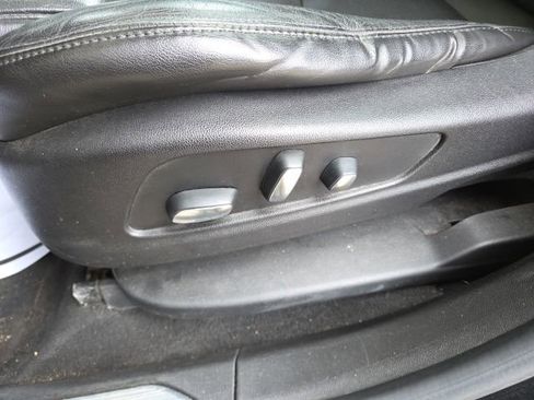 Used 2017 Cadillac XT5 Premium Luxury image 26