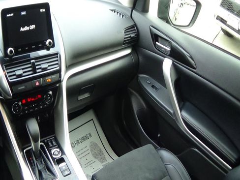 Used 2024 Mitsubishi Eclipse Cross SE AWD/4WD image 14