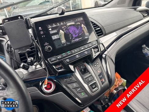 Used 2022 Honda Odyssey Elite image 8