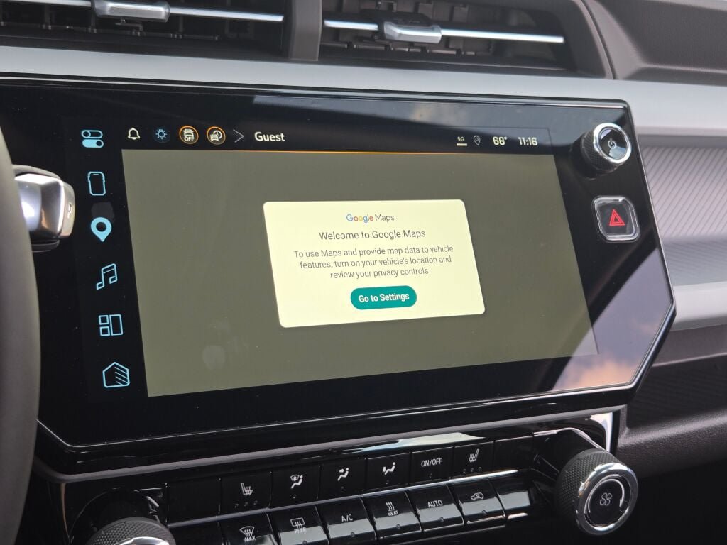 New 2027 Chevrolet Bolt LT w/ Comfort Package FWD image 22