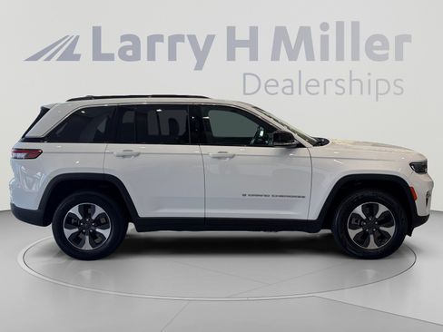 Used 2024 Jeep Grand Cherokee Limited 4xe AWD/4WD image 6