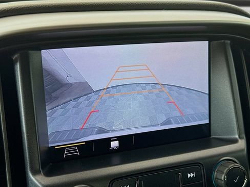 Used 2019 Chevrolet Colorado ZR2 w/ ZR2 Dusk Special Edition AWD/4WD image 14