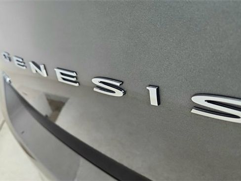 Used 2025 Genesis G70 2.5T w/ Sport Prestige Package image 17