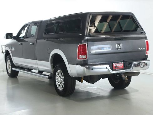 Used 2015 RAM 3500 Laramie w/ Convenience Group AWD/4WD image 40