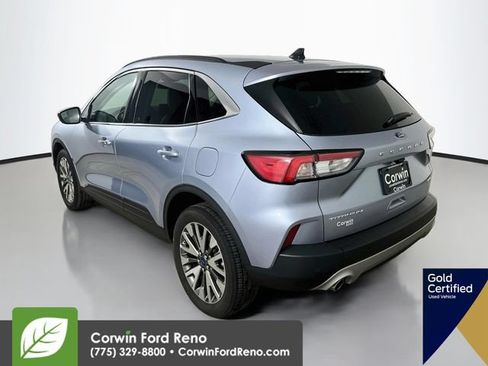 Used 2022 Ford Escape Titanium AWD/4WD image 5