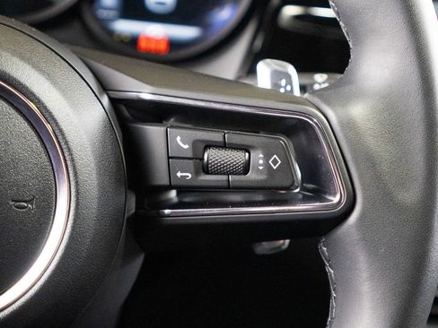 Certified 2026 Porsche Macan image 34