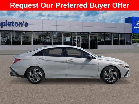New 2026 Hyundai Elantra SEL Sport Premium FWD image 9