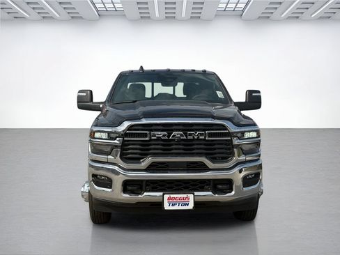 New 2026 RAM 3500 Tradesman AWD/4WD image 8