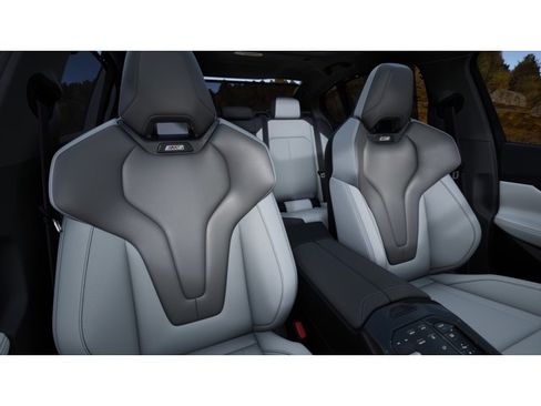 New 2026 BMW M5 image 11