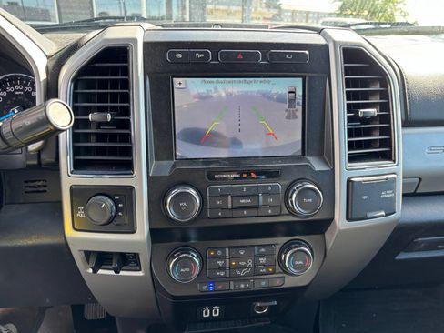 Used 2019 Ford F250 Lariat w/ Chrome Package AWD/4WD image 13
