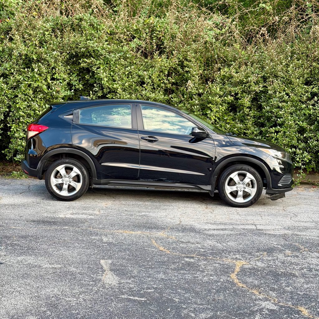 Used 2019 Honda HR-V LX image 4