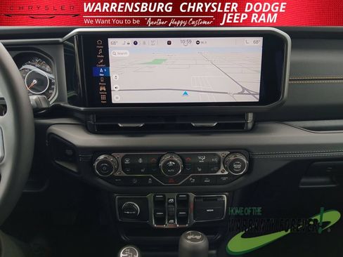 New 2026 Jeep Wrangler Unlimited Sahara AWD/4WD image 20