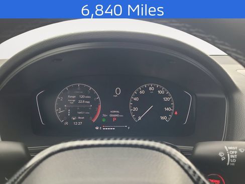 Used 2025 Honda Civic Sport image 19