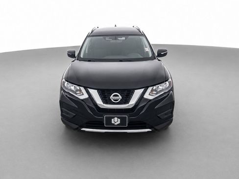 Used 2017 Nissan Rogue SV AWD/4WD image 2