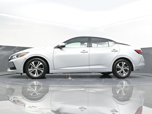 Used 2022 Nissan Sentra SV image 49