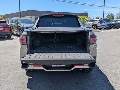 Certified 2024 Hyundai Santa Cruz Limited image 6