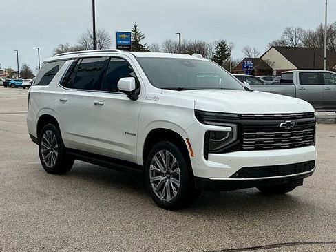 Used 2025 Chevrolet Tahoe High Country image 17