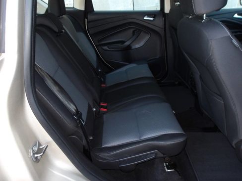 Used 2017 Ford C-MAX SE image 24