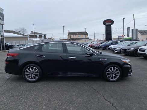 Used 2019 Kia Optima EX image 7