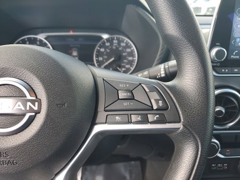 Certified 2024 Nissan Sentra SV image 20