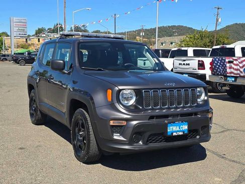 Used 2021 Jeep Renegade Sport AWD/4WD image 7