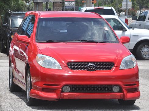 Used 2003 Toyota Matrix XR FWD image 3