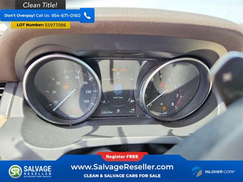 Used 2017 Land Rover Range Rover Evoque SE AWD/4WD image 12
