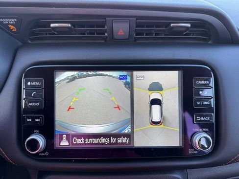 Used 2023 Nissan Kicks SR w/ SR Premium Package image 21