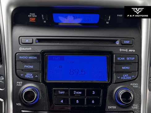 Used 2012 Hyundai Sonata Hybrid FWD image 17