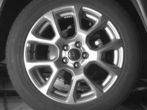 Used 2025 Jeep Compass Limited image 15