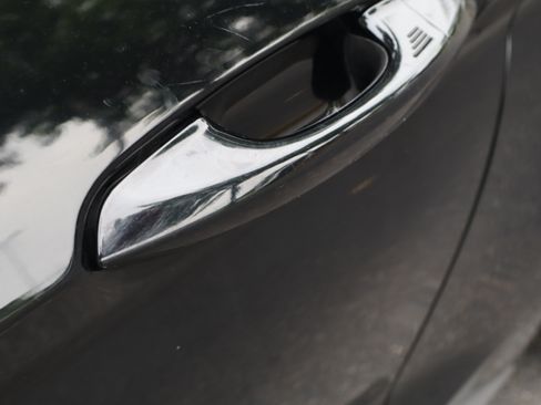 Used 2020 Ford Mustang Premium RWD image 15