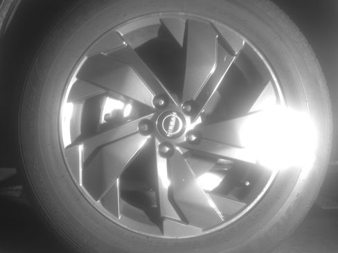 Used 2025 Nissan Rogue SV image 12