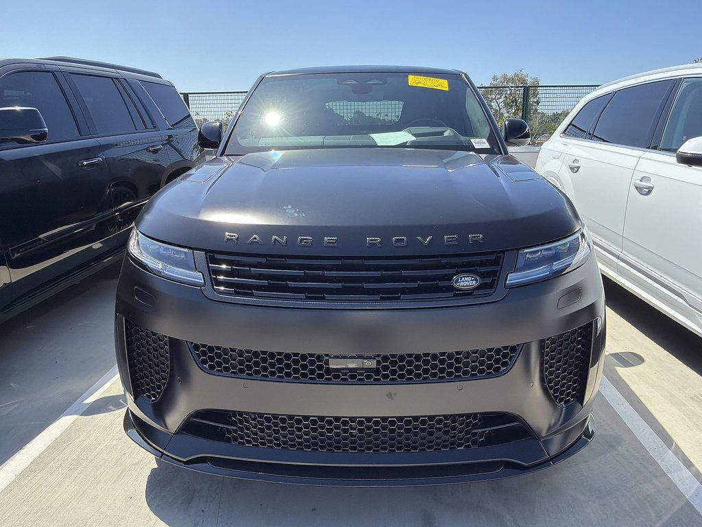 Used 2024 Land Rover Range Rover Sport AWD/4WD image 1